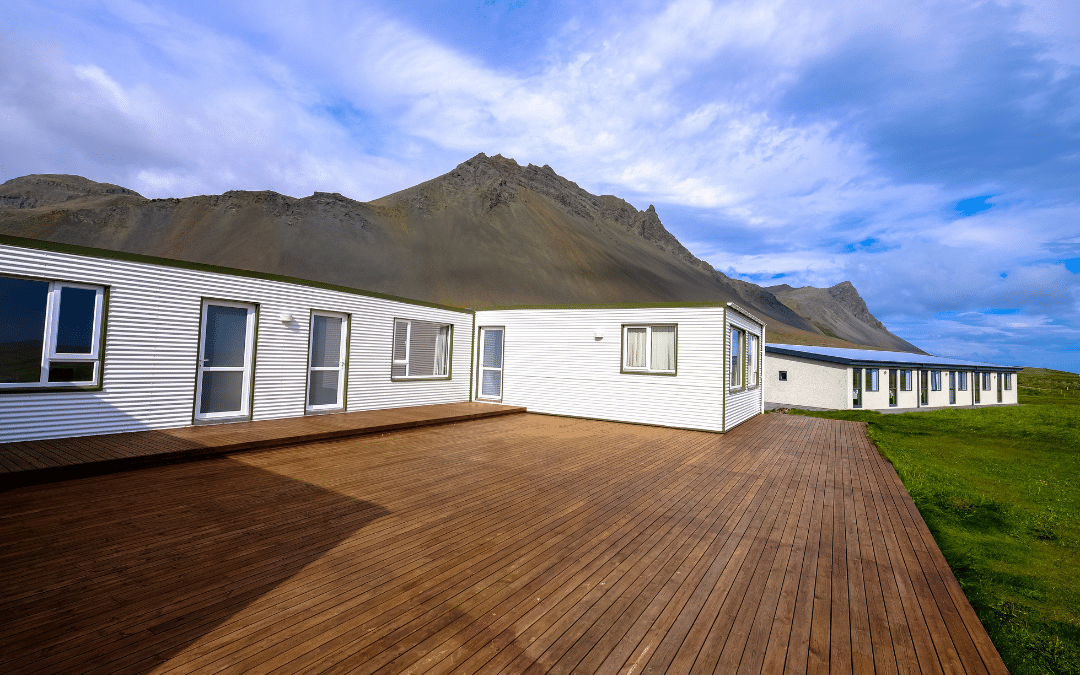 Decking Backyard Design